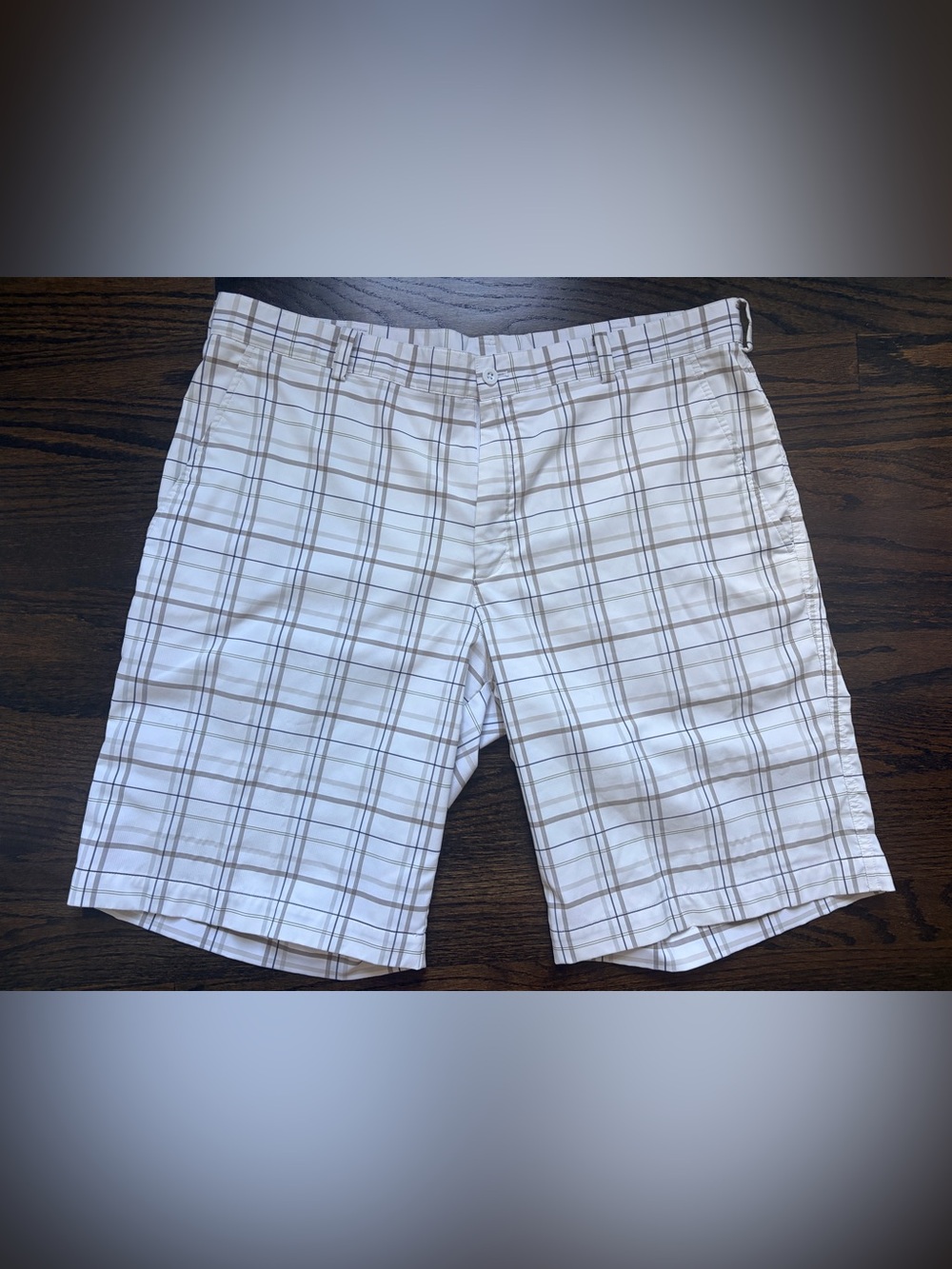 Nike Golf Fit Dry Men’s 38 Plaid Golf Shorts Cream Tan Navy